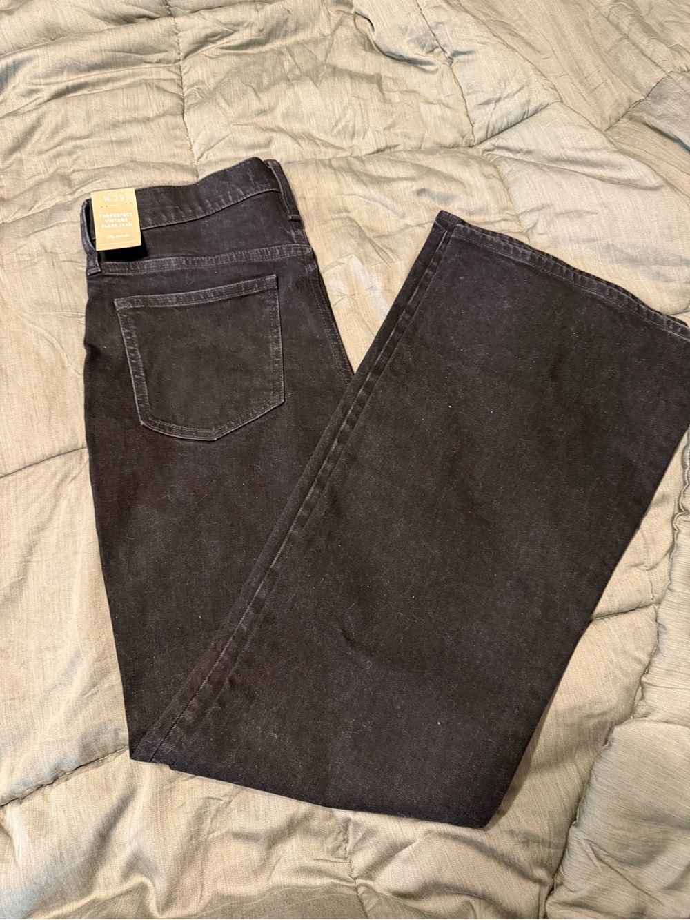 Madewell Women’s the perfect vintage FLARE Black washed jeans NWT